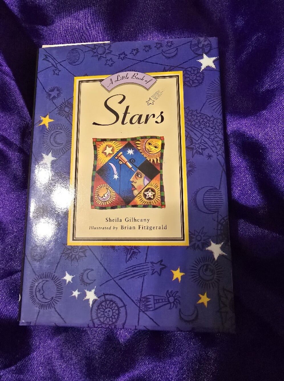 Stars Themed Party Tablecover - Purple